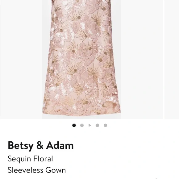 Betsy & Adam
Sequin floral
Champagne/Gold - Picture 3 of 12